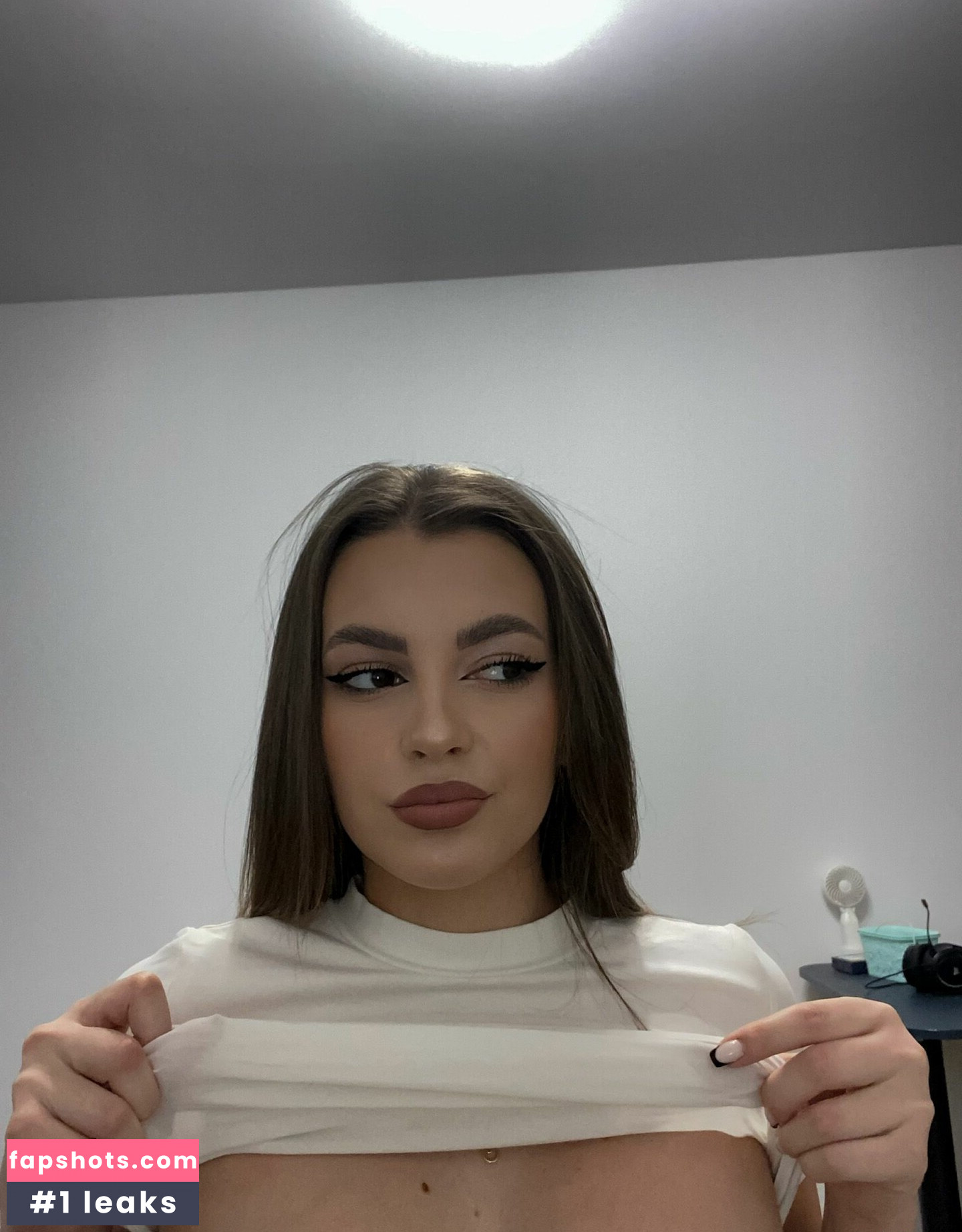 biee_20 gallery photo #2