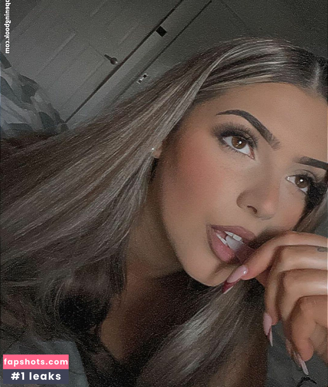 BigBitted75 gallery photo #8