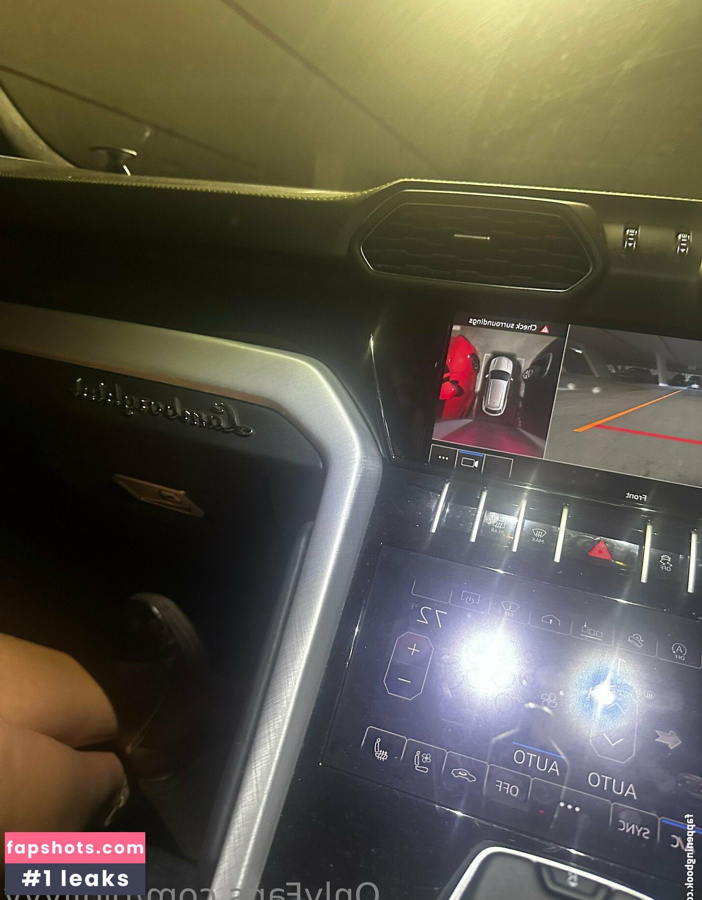 biglivvv gallery photo #4