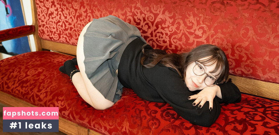 BigTittyGothEgg gallery photo #26