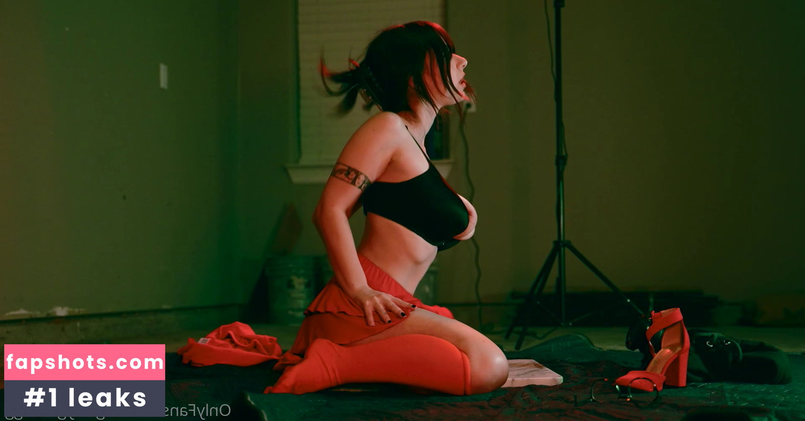 BigTittyGothEgg gallery photo #329