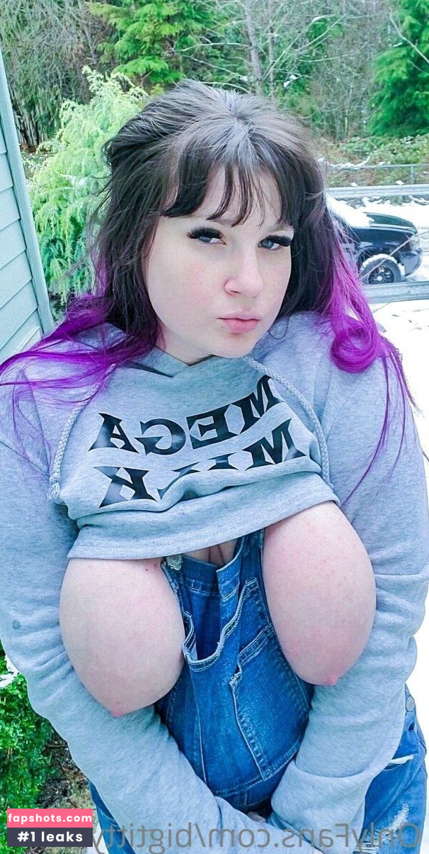 Bigtittykitty7 gallery photo #46