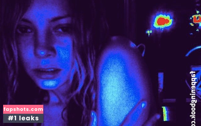 Bijou Phillips gallery photo #12