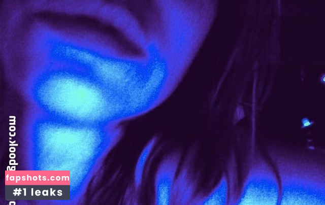 Bijou Phillips gallery photo #18