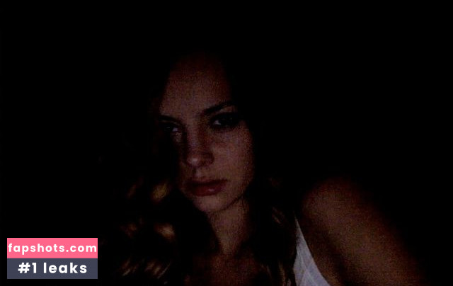 Bijou Phillips gallery photo #28