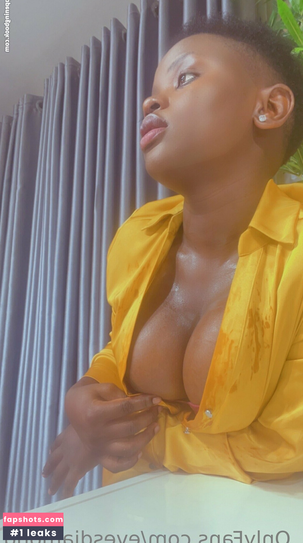 Bikini Princess gallery photo #19