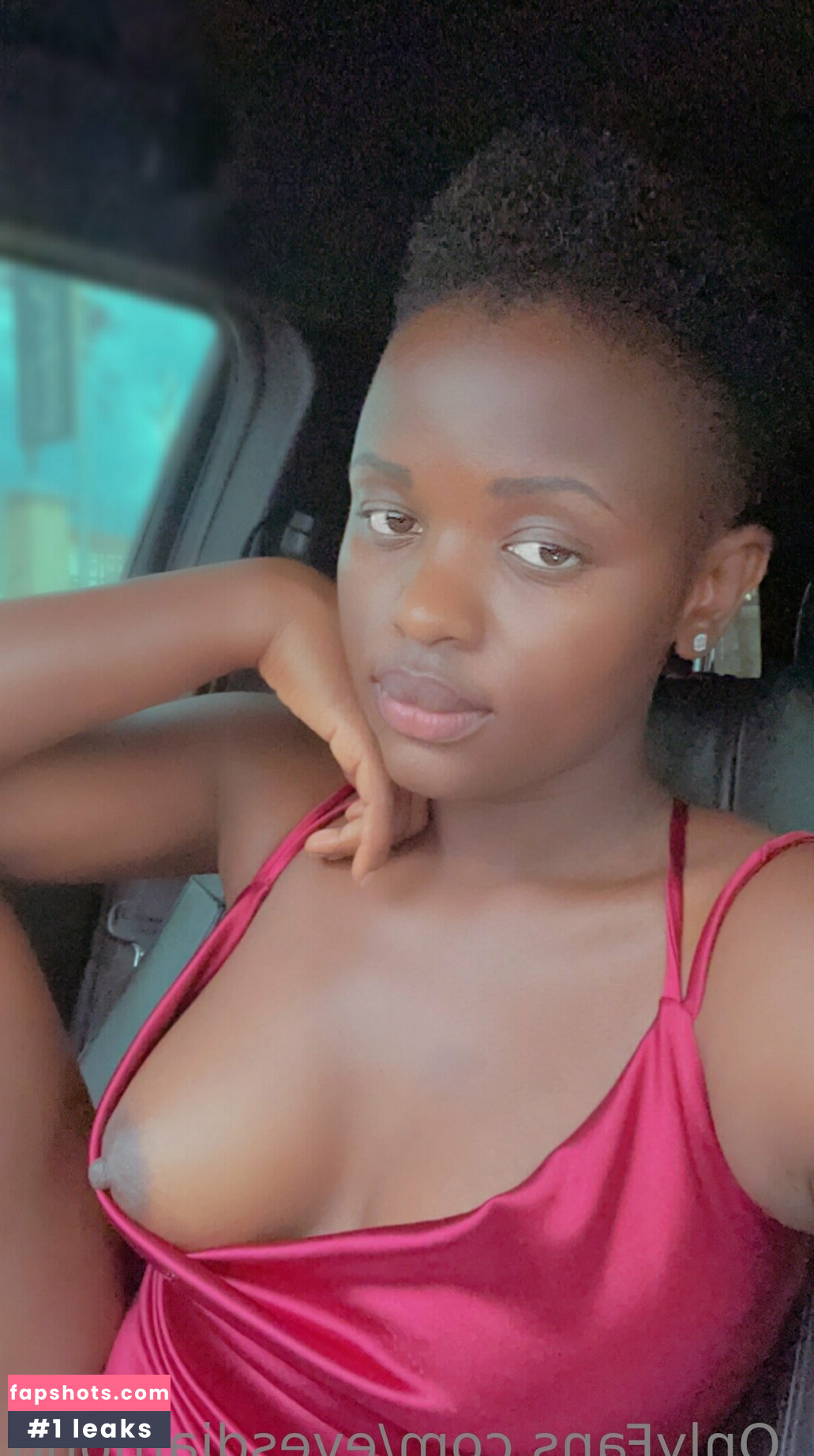 Bikini Princess gallery photo #24