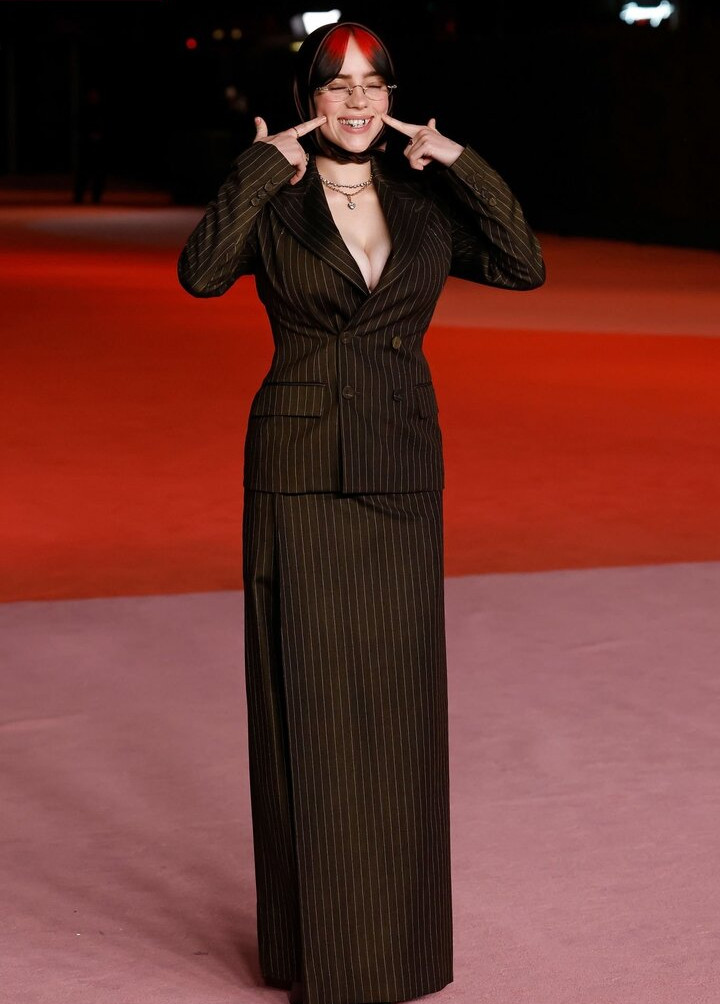 billie-eilish gallery photo #1247