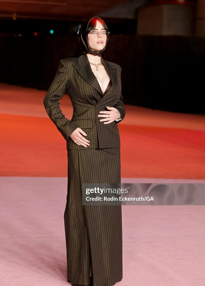 billie-eilish gallery photo #1306