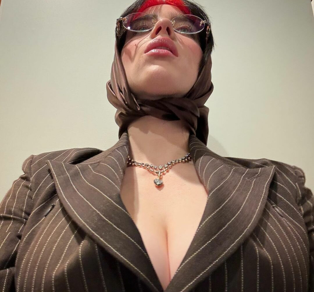 billie-eilish gallery photo #1328