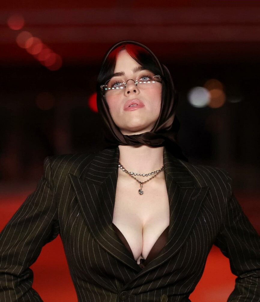 billie-eilish gallery photo #1349