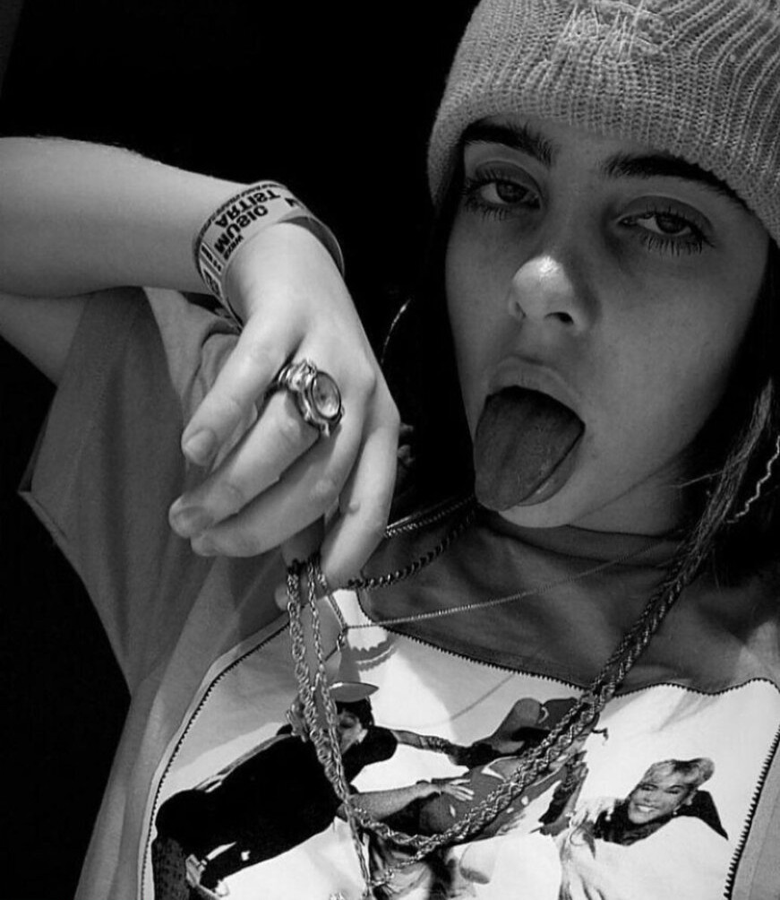 billie-eilish gallery photo #1539