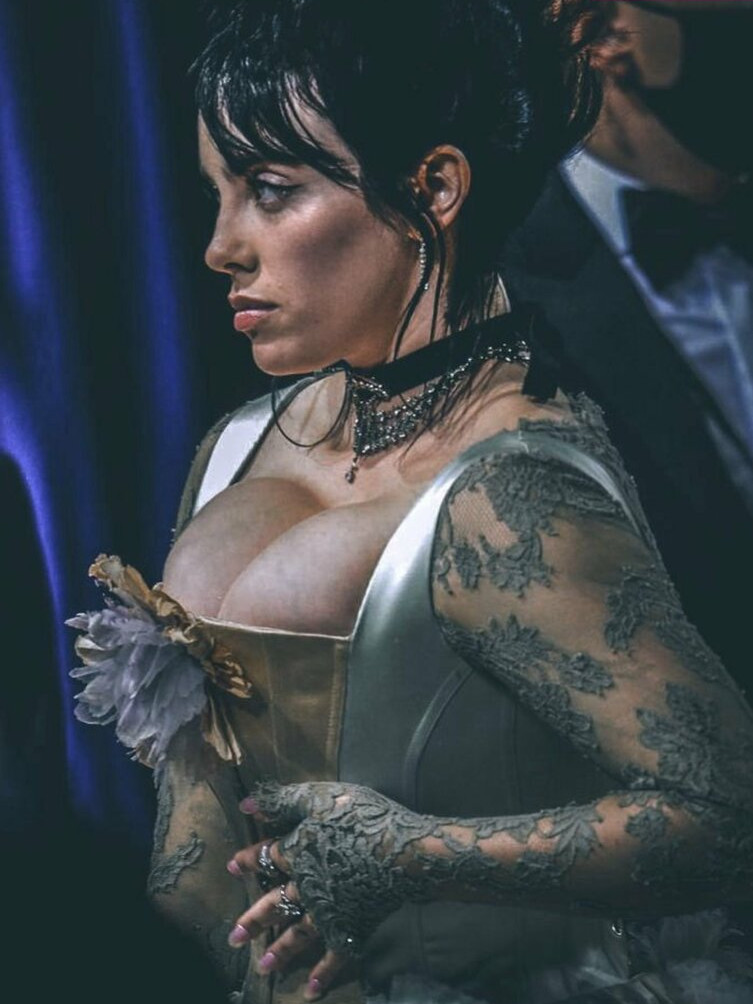 billie-eilish gallery photo #1545