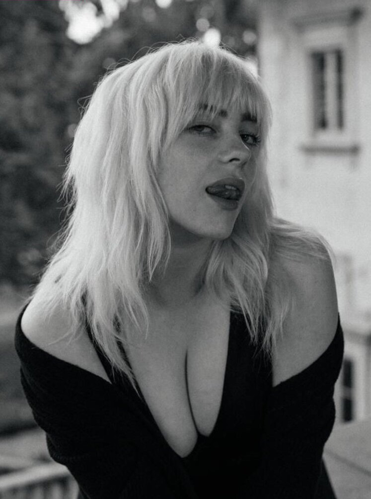 billie-eilish gallery photo #1553