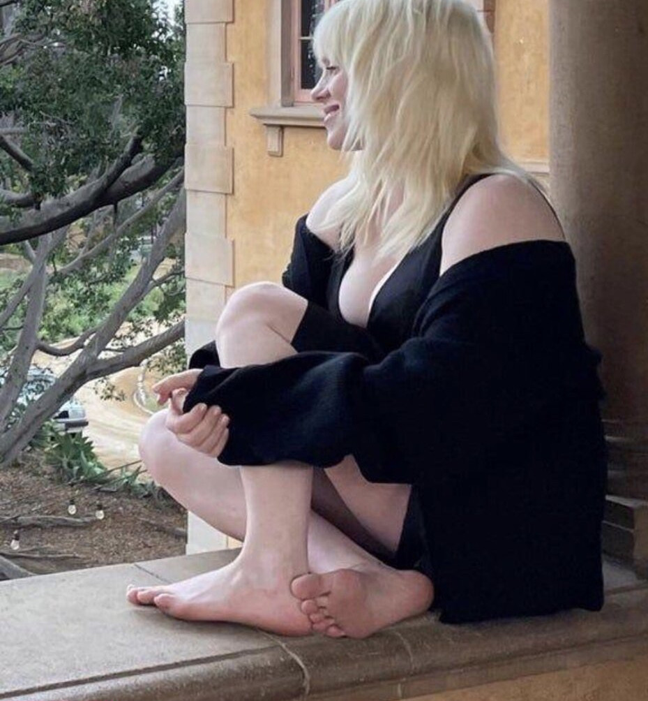 billie-eilish gallery photo #1555