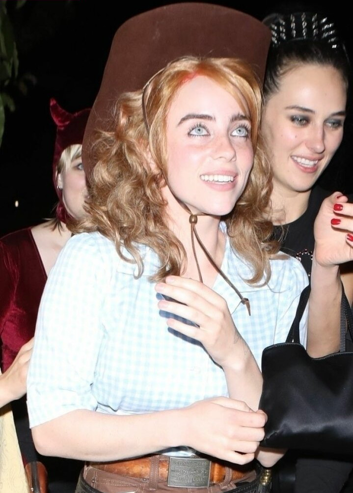 billie-eilish gallery photo #1609