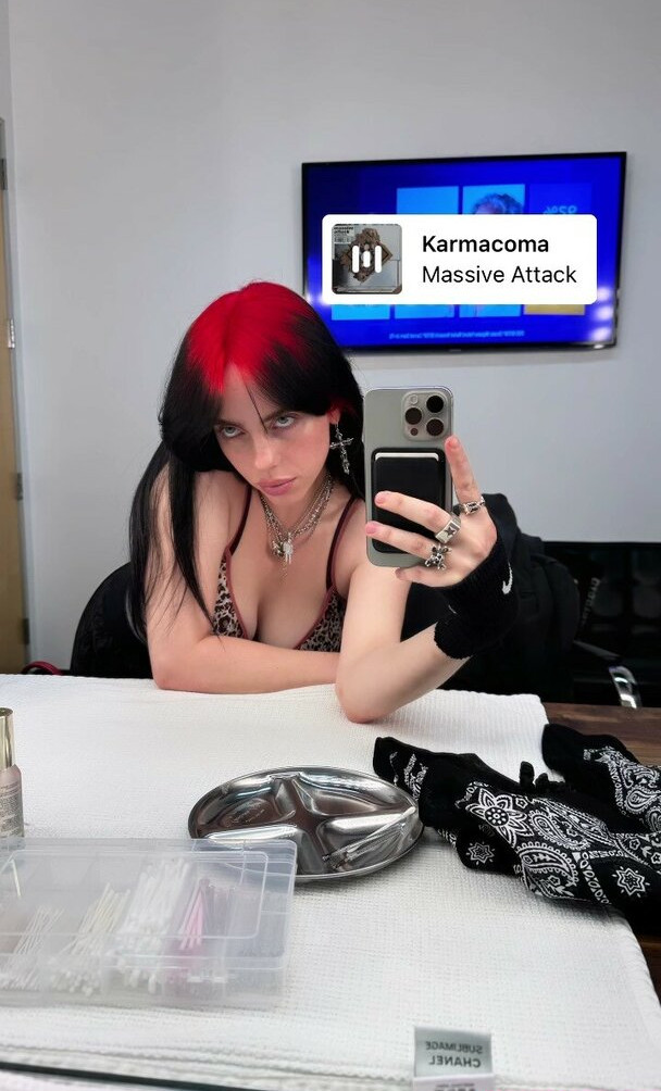 billie-eilish gallery photo #1653