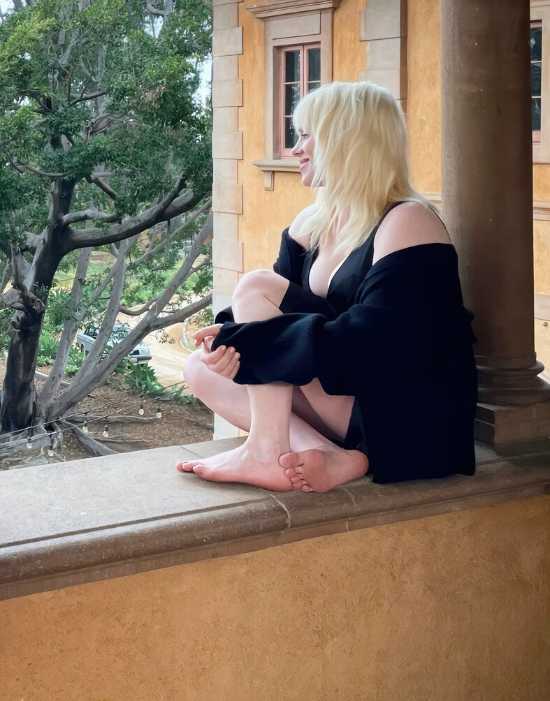 billie-eilish gallery photo #1919