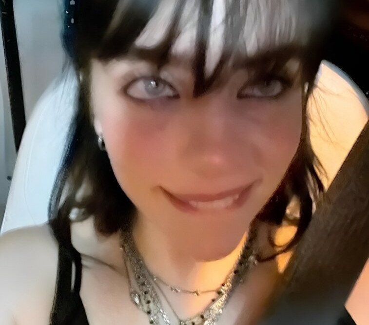 billie-eilish gallery photo #1935
