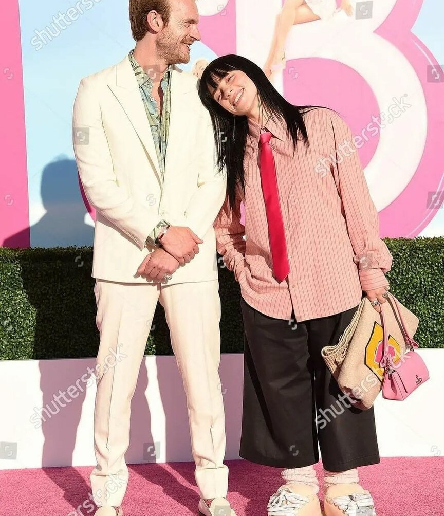 billie-eilish gallery photo #2054