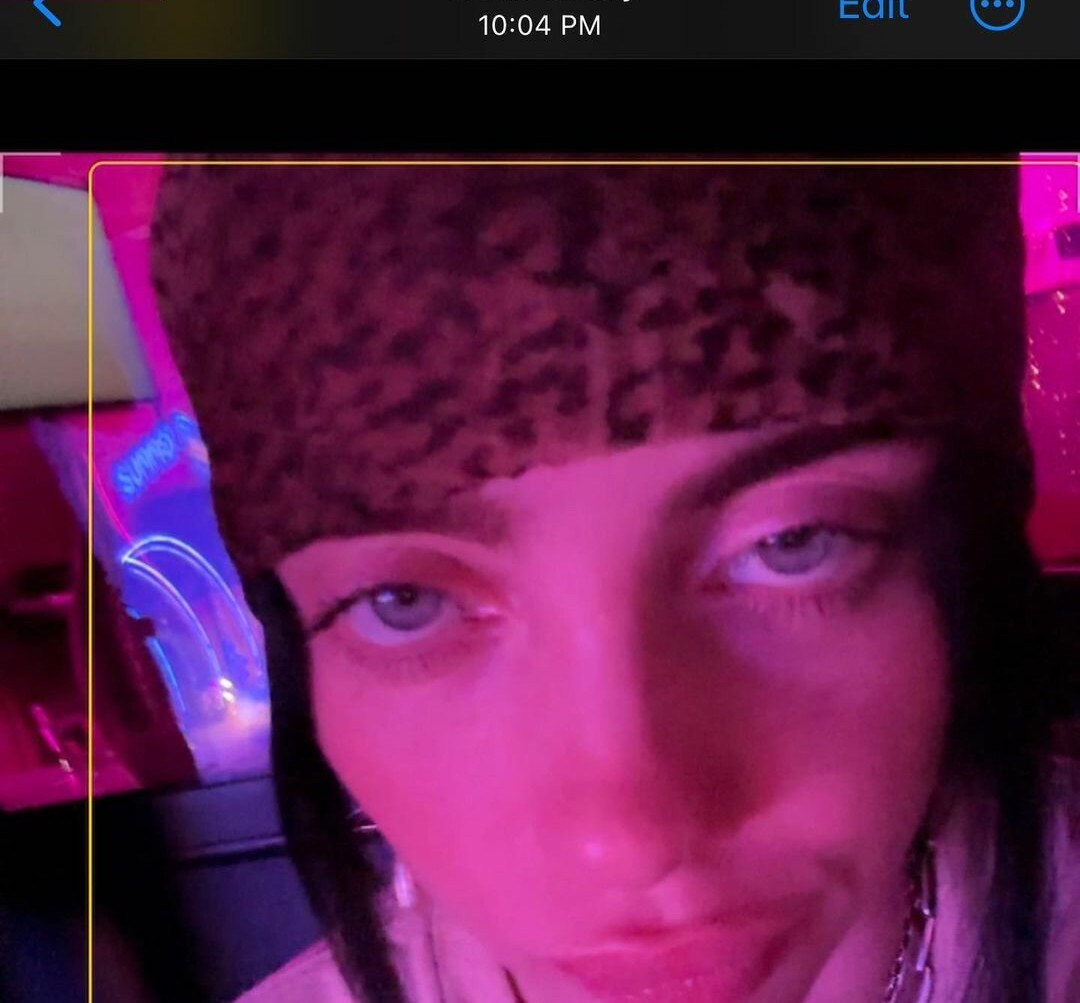 billie-eilish gallery photo #2087