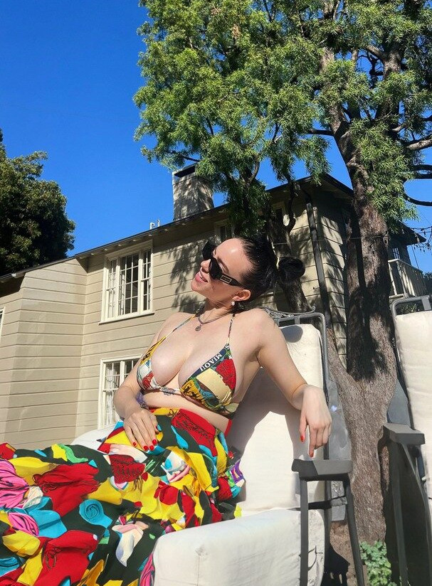 billie-eilish gallery photo #2117