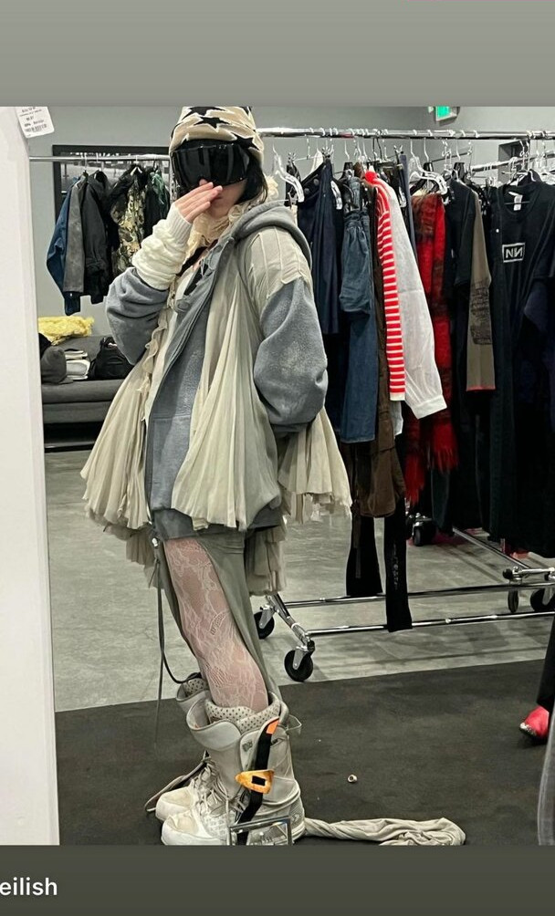 billie-eilish gallery photo #2158