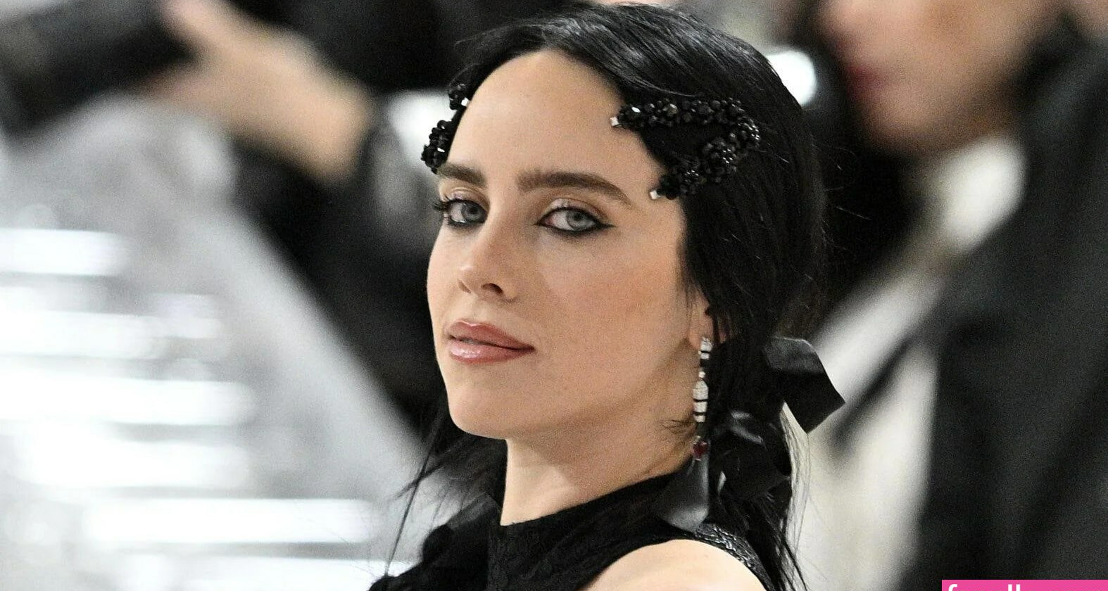 billie-eilish gallery photo #2197