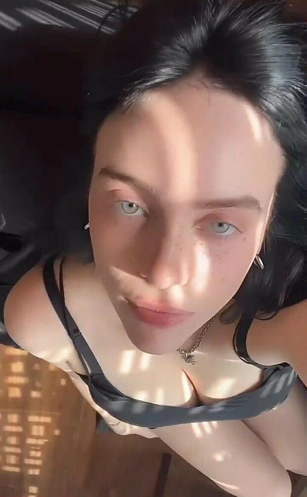 billie-eilish gallery photo #2327