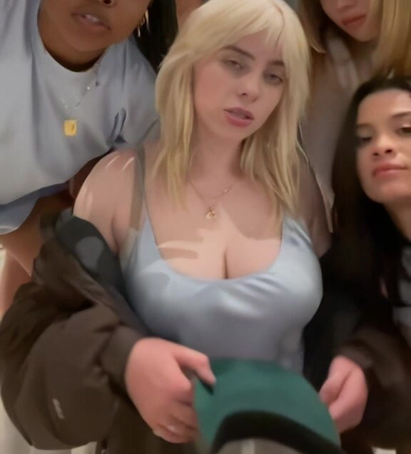 billie-eilish gallery photo #2329