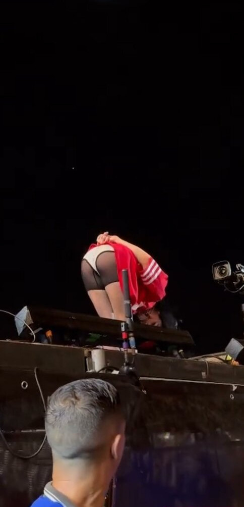 billie-eilish gallery photo #2332