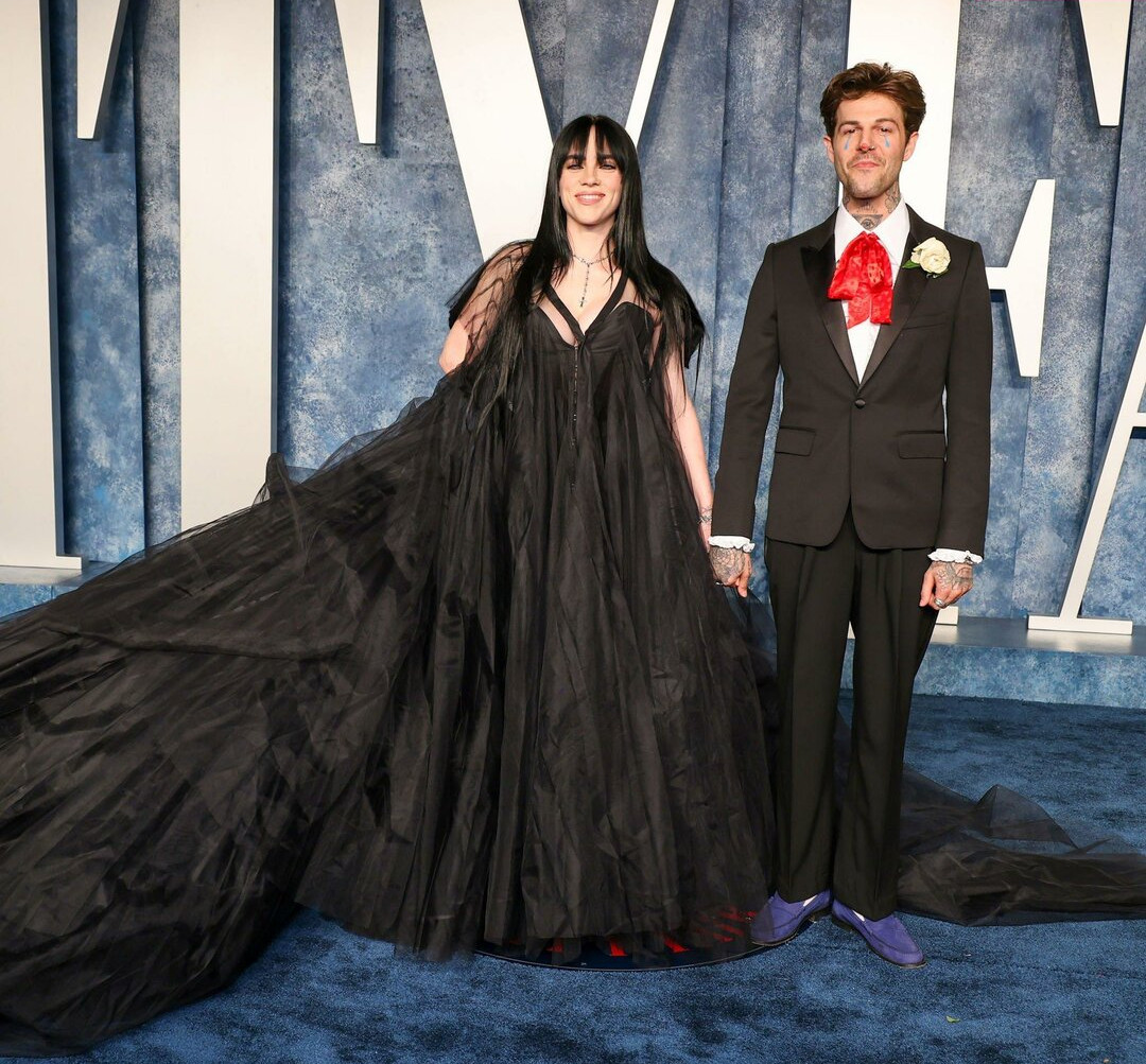 billie-eilish gallery photo #2339