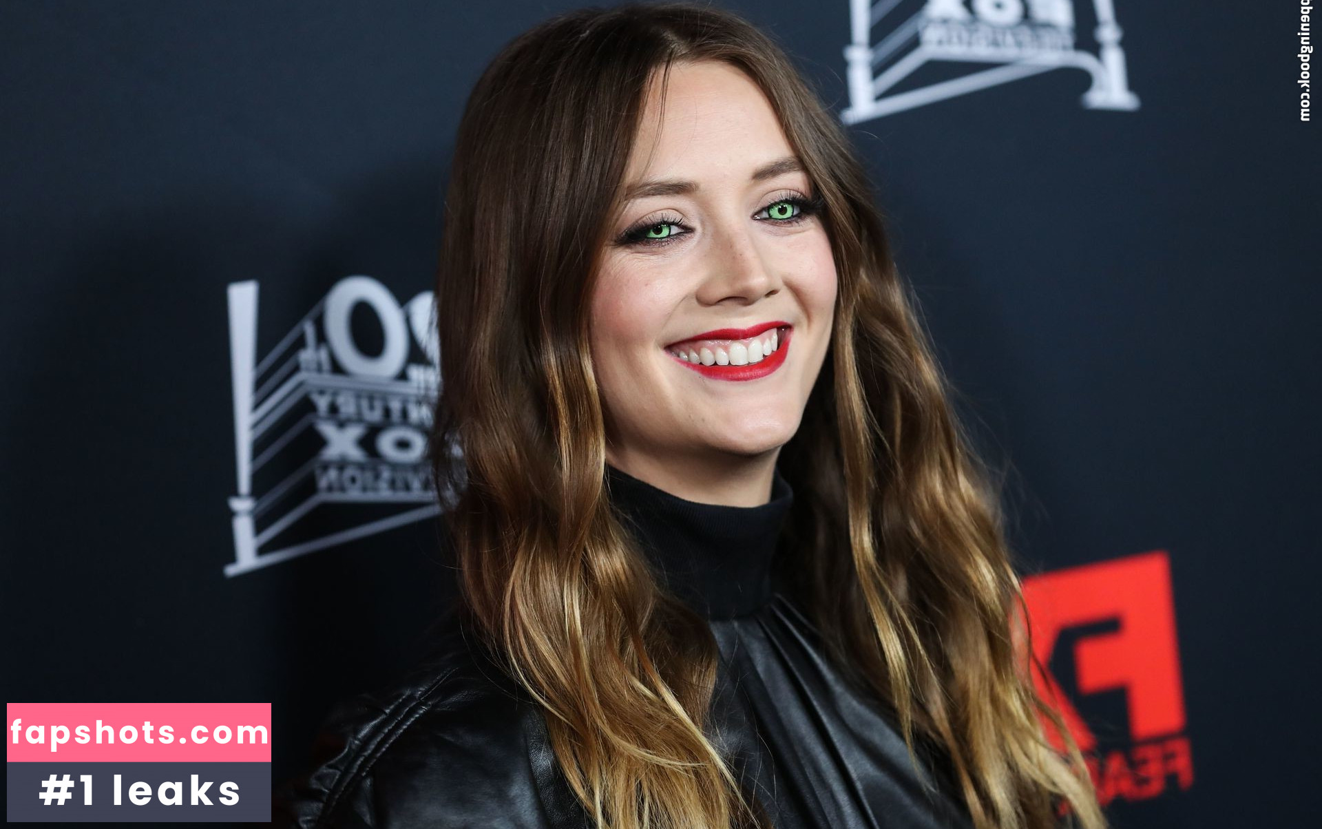 Billie Lourd Nude Leaks OnlyFans Photos #21 - LeakJerk