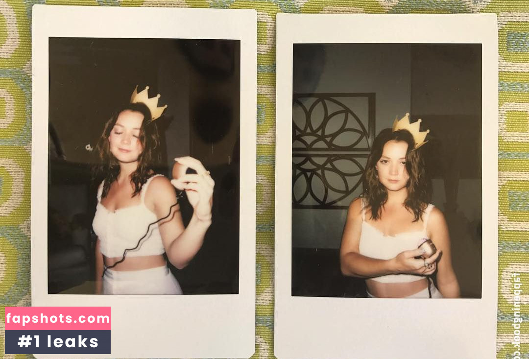 Billie Lourd Nude Leaks OnlyFans Photos #42 - LeakJerk