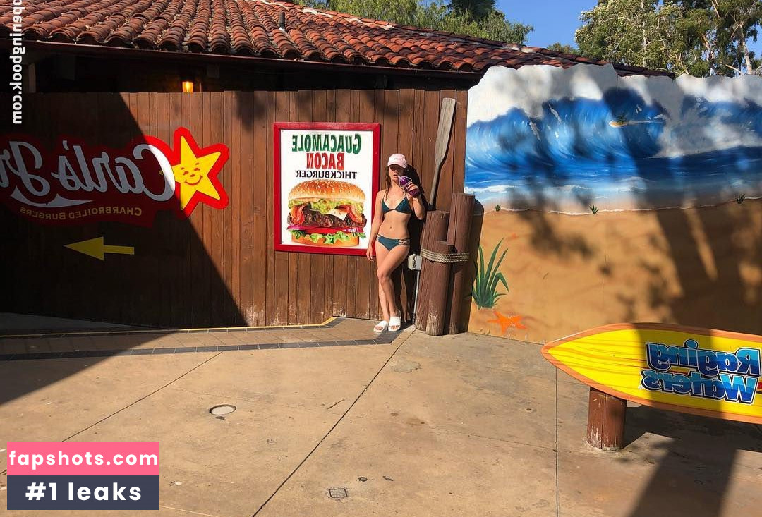 Billie Lourd Nude Leaks OnlyFans Photos #56 - LeakJerk