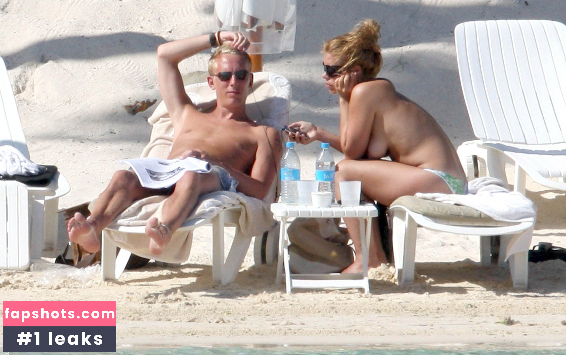 Billie Piper gallery photo #286