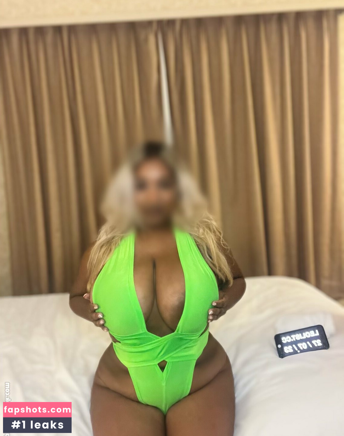 billiondollarboobs Filtración Desnuda OnlyFans Foto #8 - Fapshots