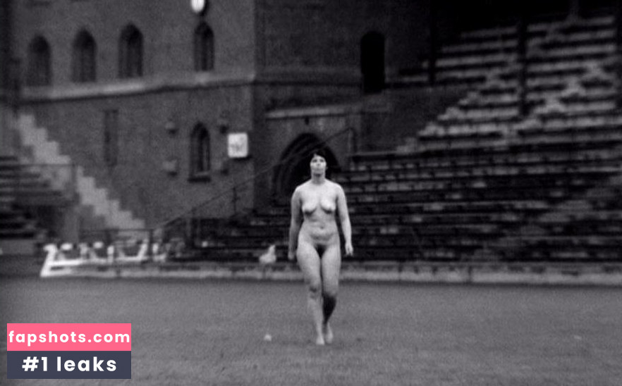 Bim Warne nude babe gallery