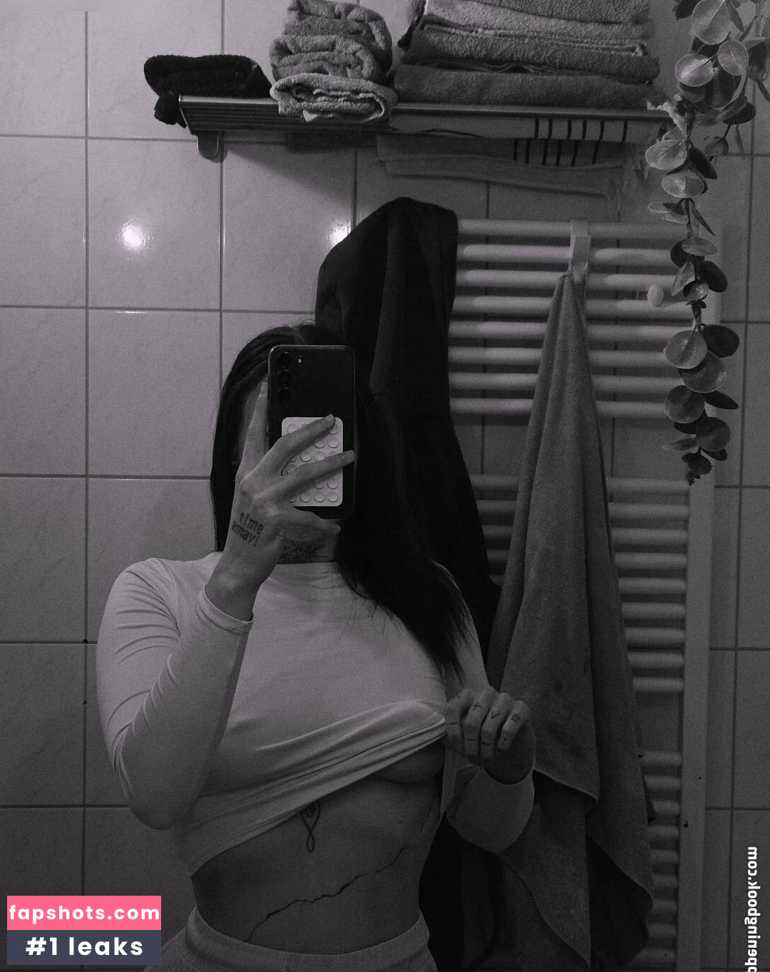 Bimbalabambi nude babe gallery