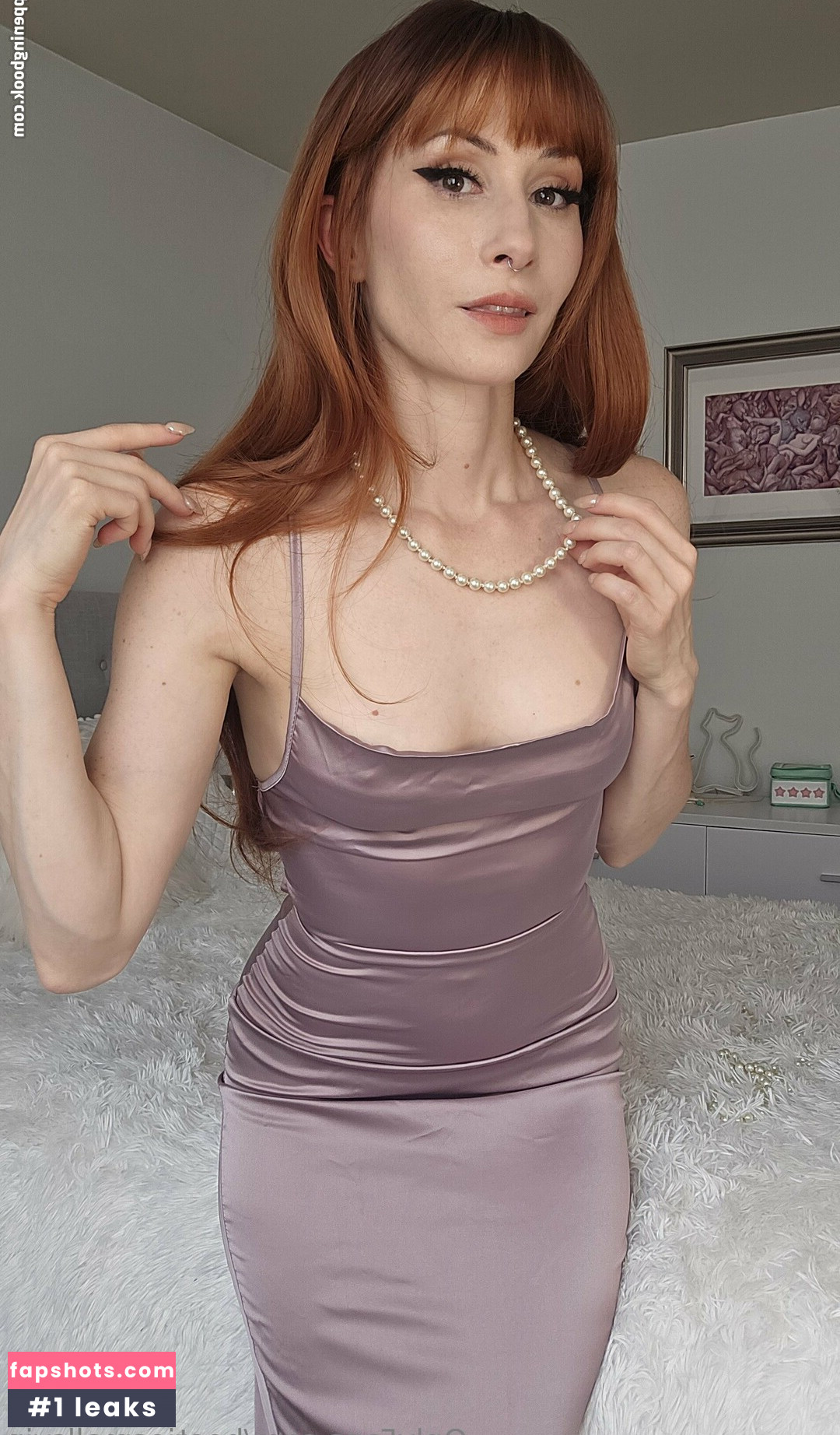 Bindi Smalls gallery photo #5