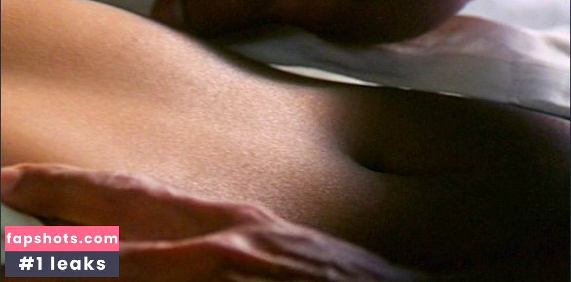 Bipasha Basu gallery photo #3