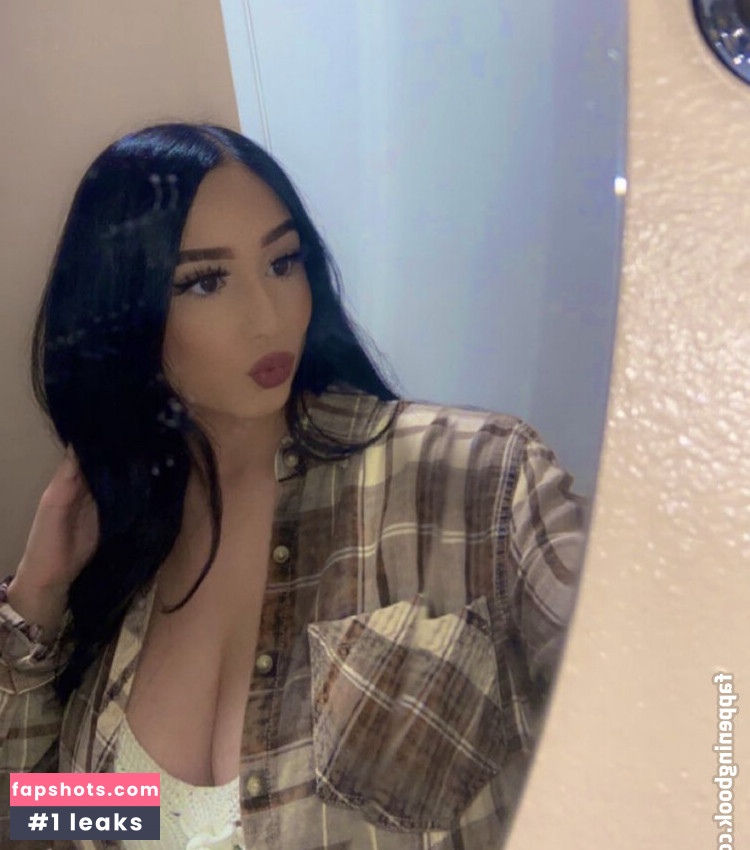 bitamartinezz Nude Leaks OnlyFans Photos #18 - LeakJerk
