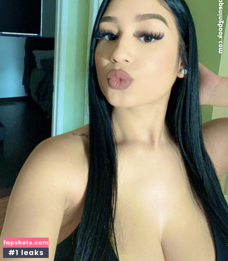 bitamartinezz Nude Leaks OnlyFans Photos #37 - LeakJerk
