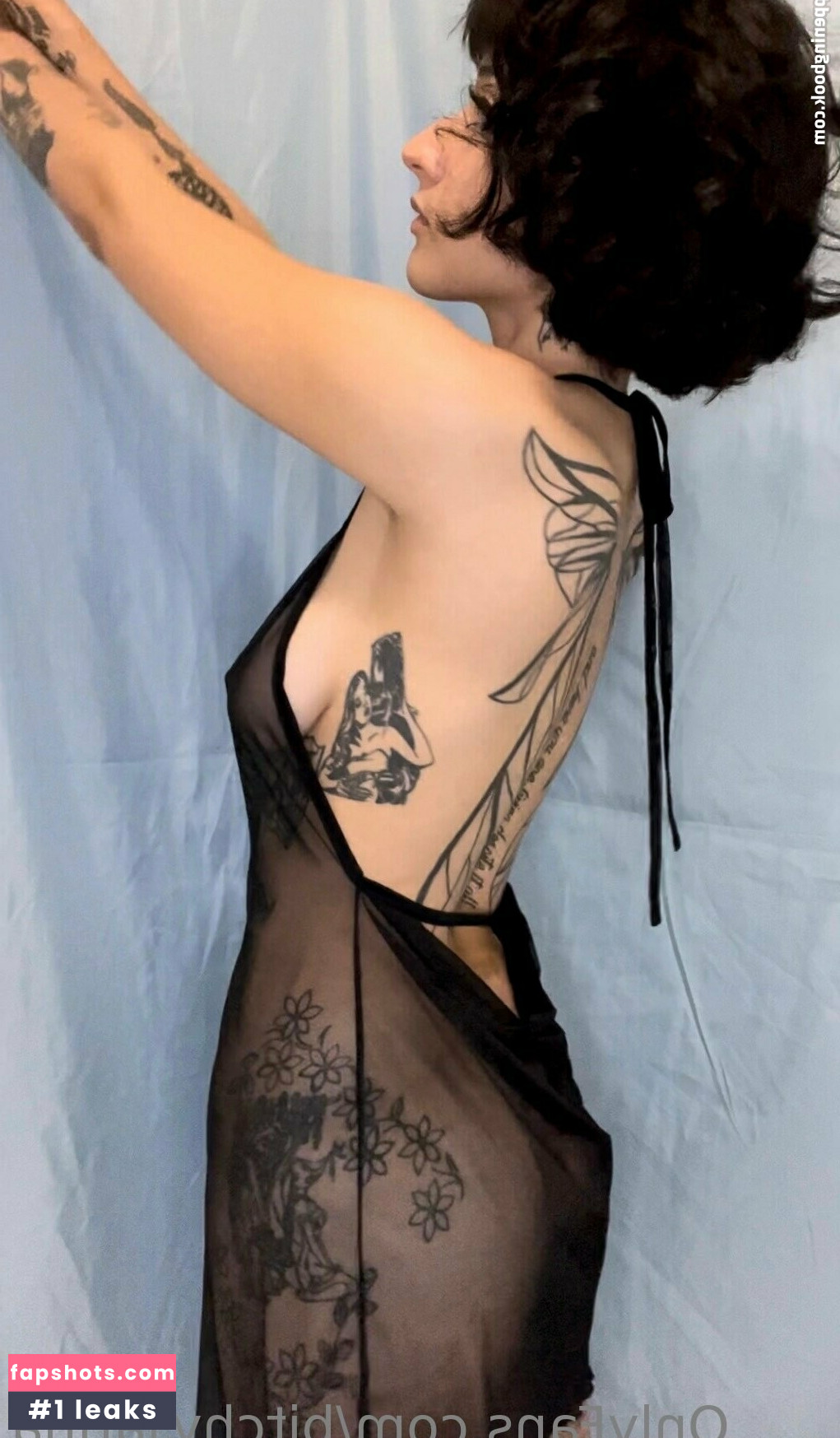 bitchy.latina gallery photo #9