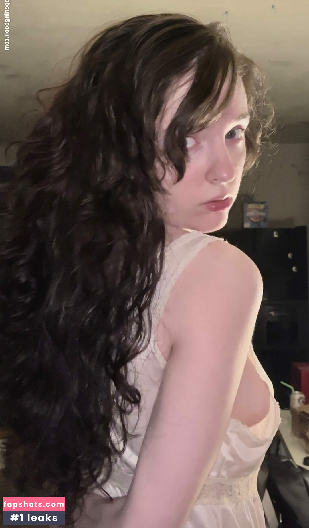 Bitsy Hanas Nude Leaks OnlyFans Photos #4 - LeakJerk