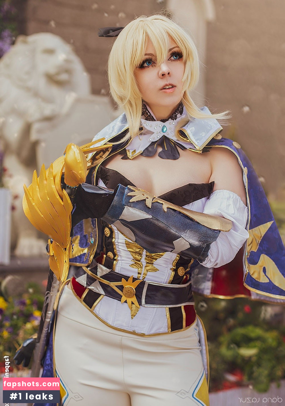 Bizarre Deer gallery photo #22