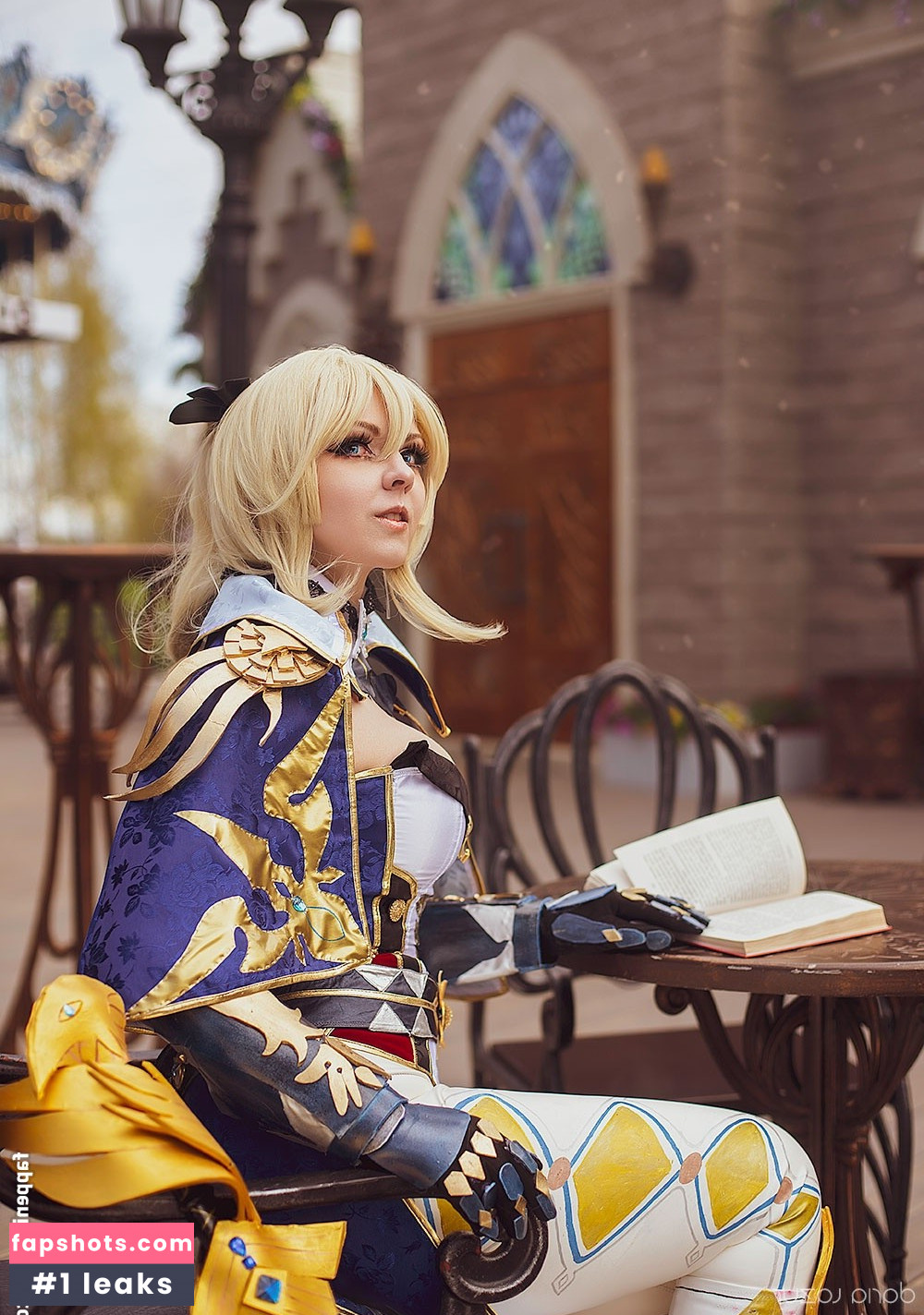 Bizarre Deer gallery photo #23