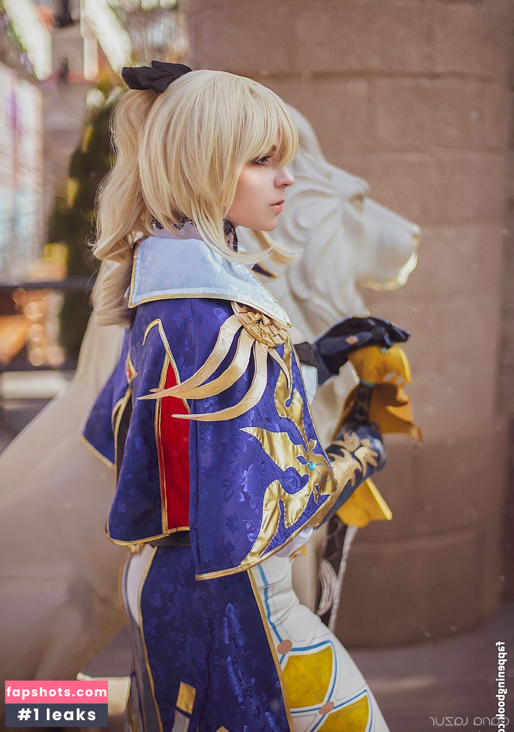 Bizarre Deer gallery photo #31