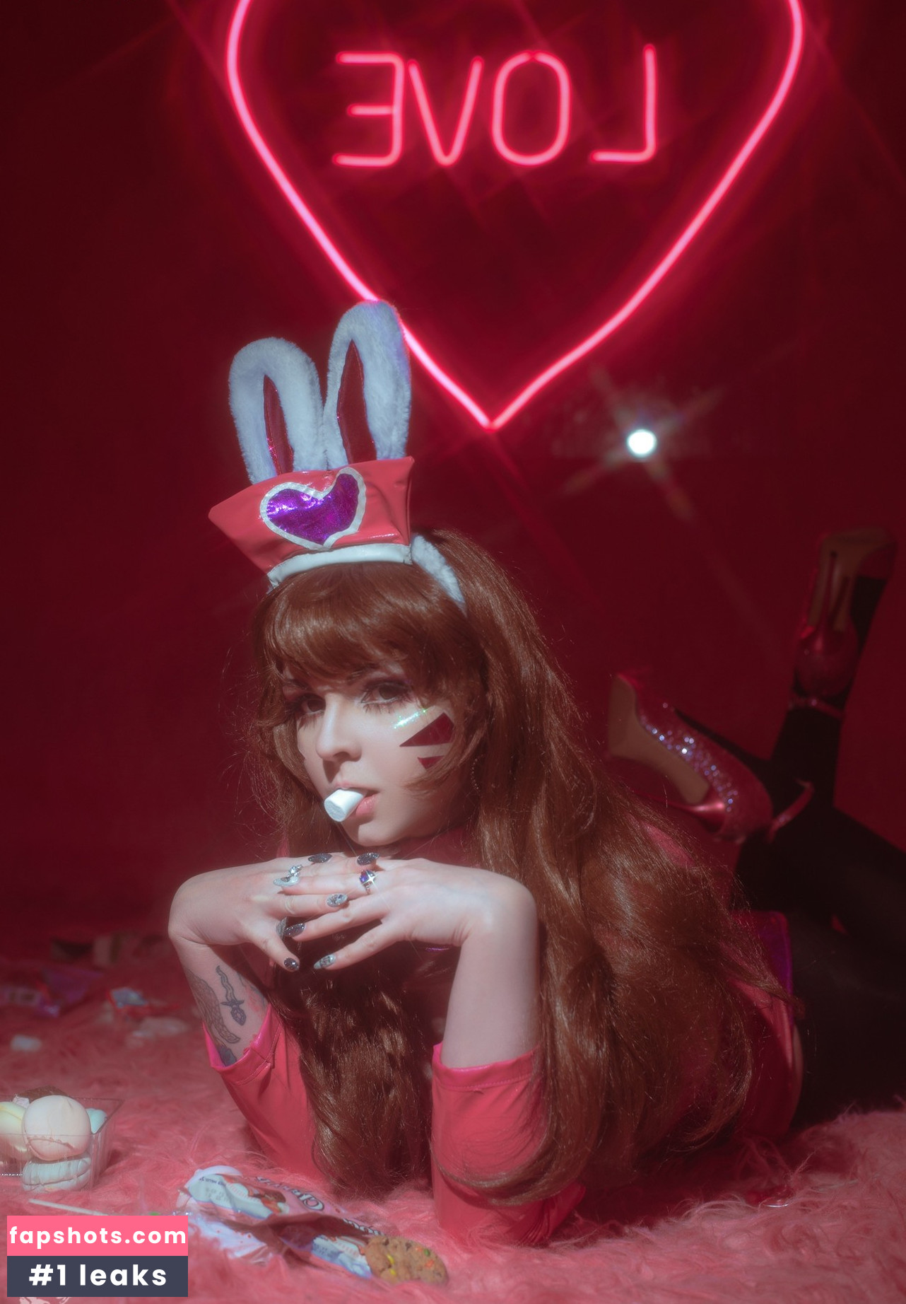 Bizarre Deer gallery photo #35