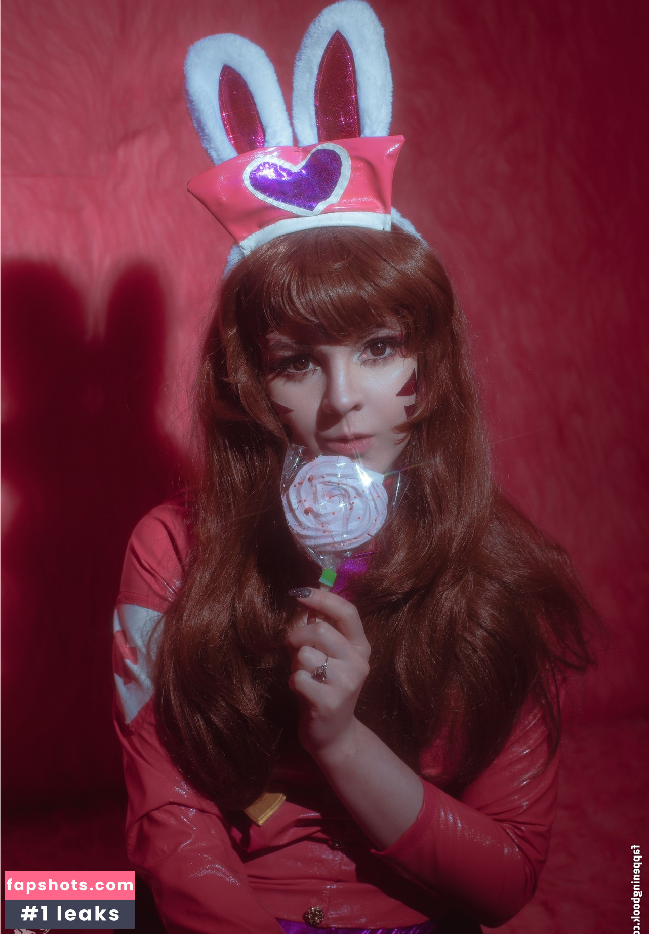 Bizarre Deer gallery photo #46